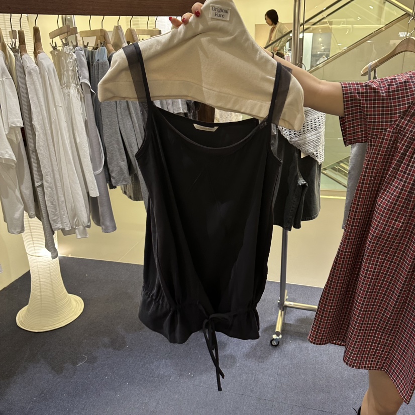 FURE韓國直郵實拍女士新品推薦休閑職業熱賣26夏季吊帶背心FURE吊帶/背心圖色2