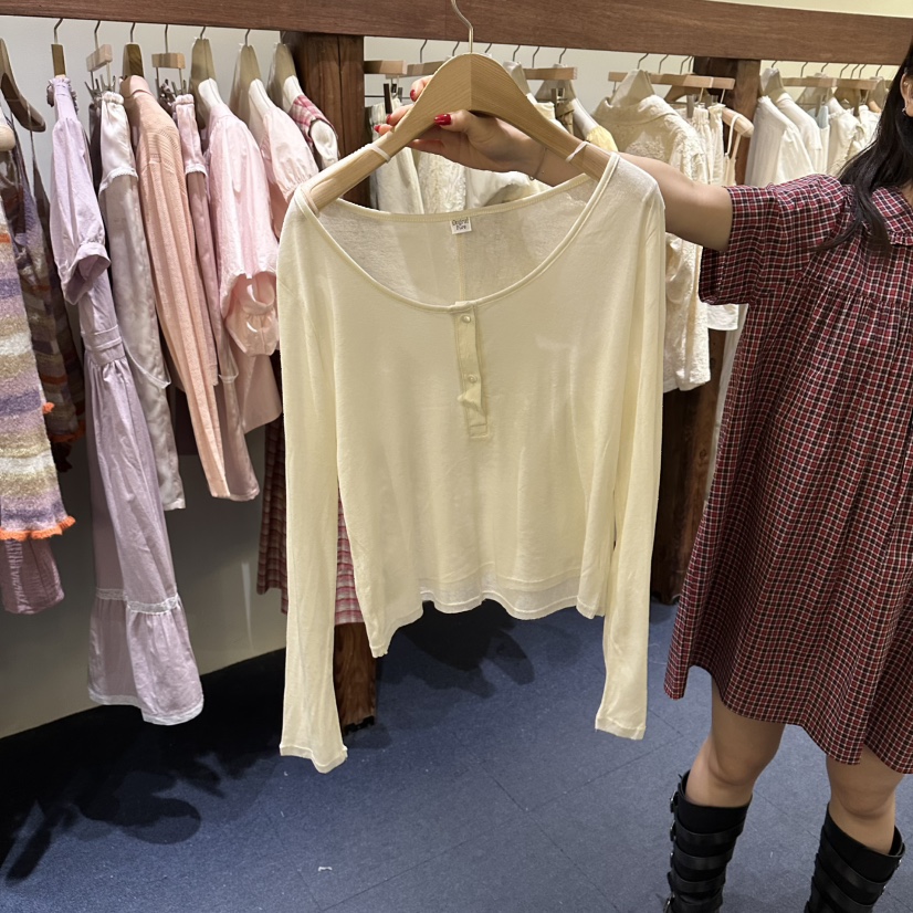FURE韓國直郵女裝新品時尚26春夏人氣休閑26夏季推薦長袖T恤FURE長袖T恤圖色1