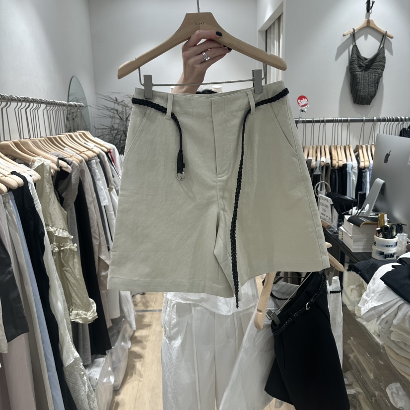 DDAY韓國東大門代購女士新品26夏季時尚26春夏短褲含腰帶DDAY短褲圖色2