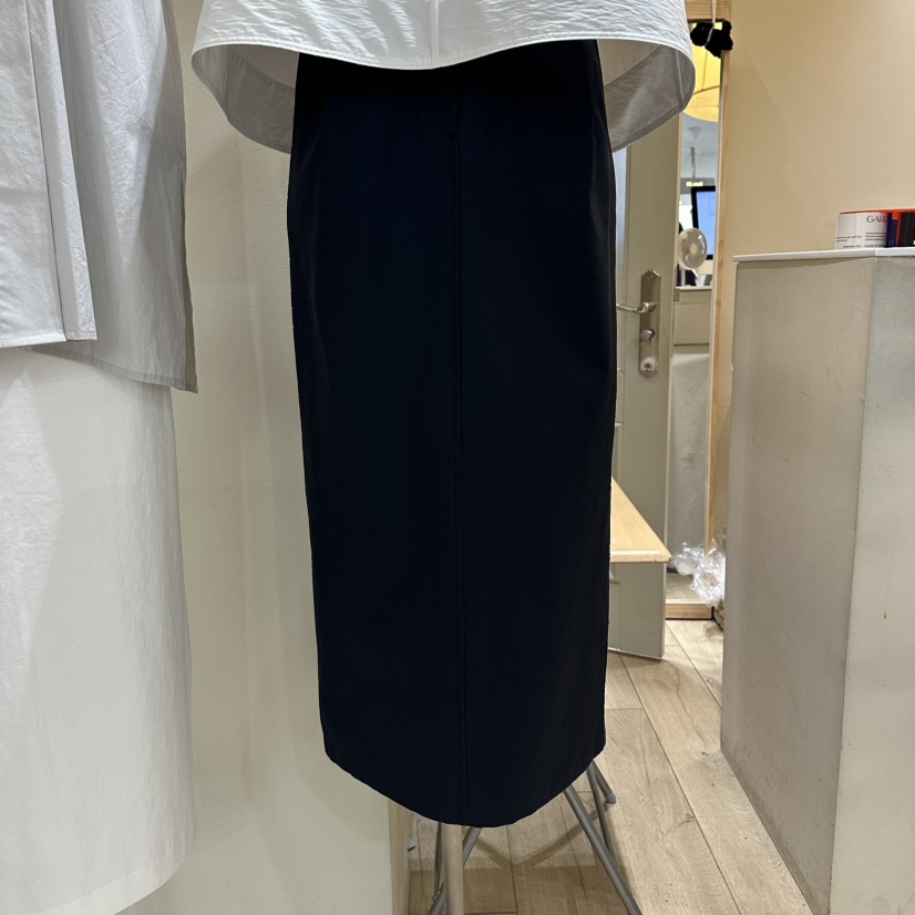GARDEN韓國直郵實拍女裝新品職業26春夏熱賣26夏季人氣長裙GARDEN長裙圖色2