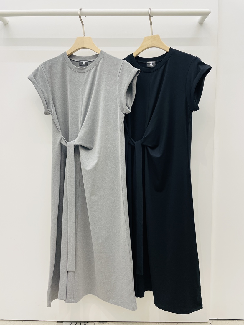 NYLON韓國代購女裝新款26夏季職業人氣休閑推薦26春夏連衣裙NYLON連衣裙
