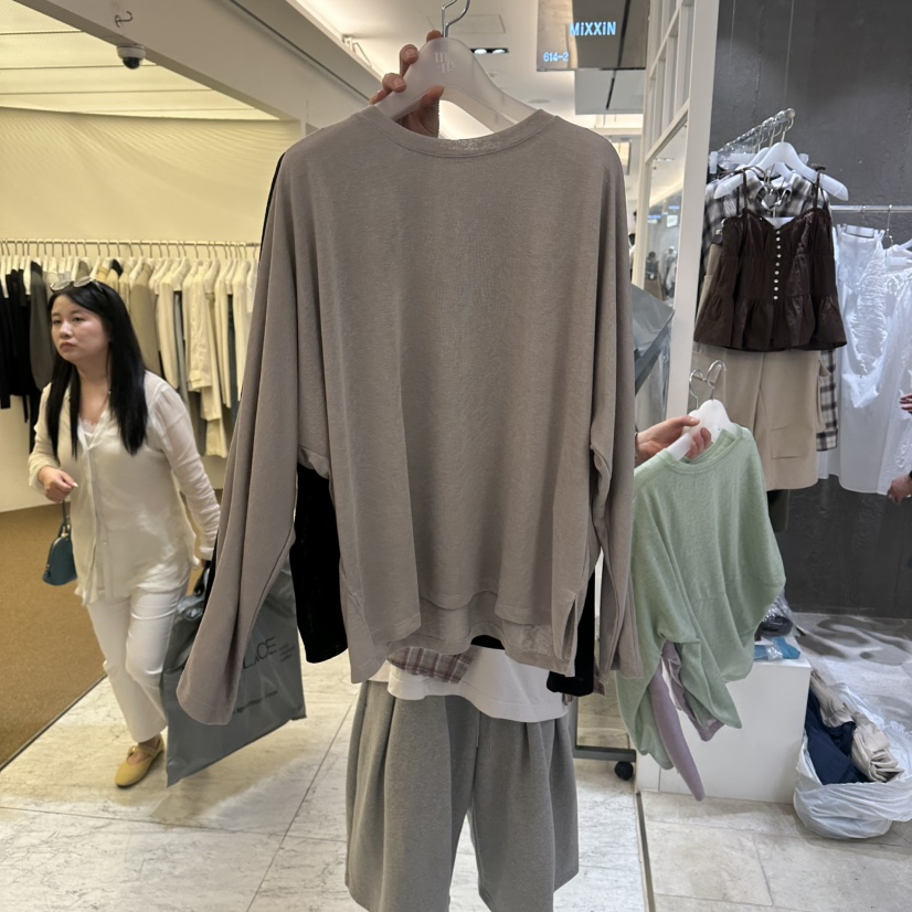 MIXXIN韓國直郵女士新品26夏季職業26春夏熱賣長袖T恤鏤空MIXXIN長袖T恤圖色2