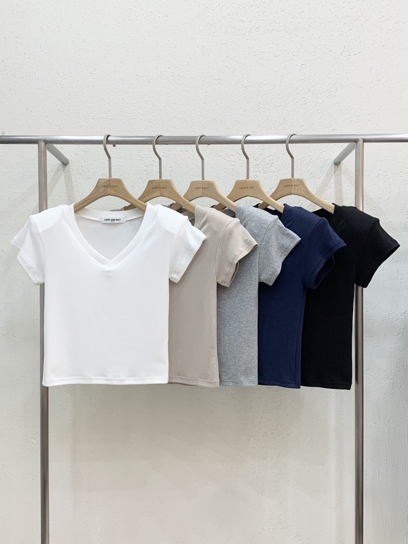 LIGHT AND SALT韓國東大門代購女士新品職業人氣T恤V領LIGHT AND SALTT恤