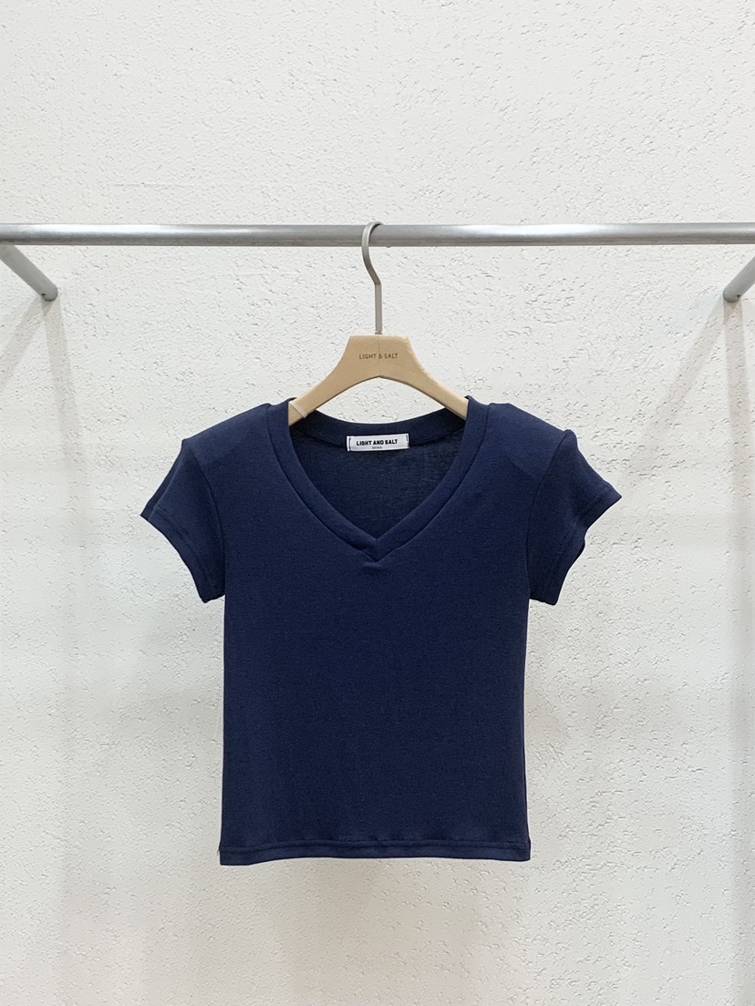 LIGHT AND SALT韓國東大門代購女士新品職業人氣T恤V領LIGHT AND SALTT恤圖色4深藍色