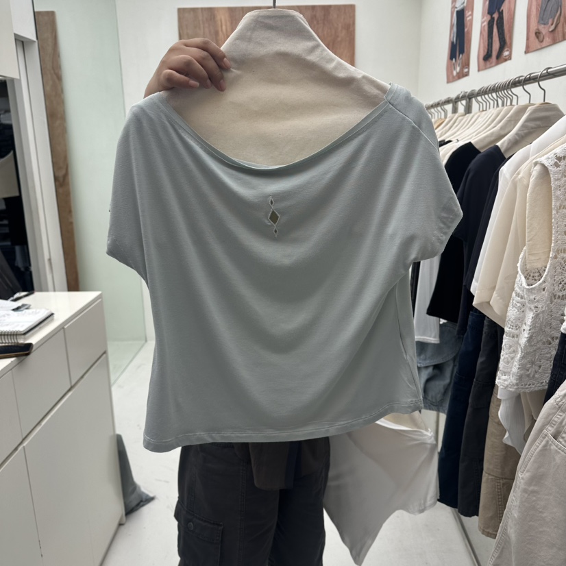 CHAV韓國直郵女裝新品26春夏人氣休閑熱賣推薦職業時尚T恤CHAVT恤圖色2