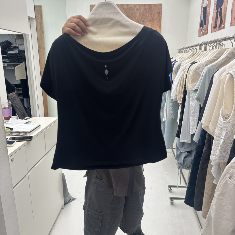 CHAV韓國直郵女裝新品26春夏人氣休閑熱賣推薦職業時尚T恤CHAVT恤圖色4黑色