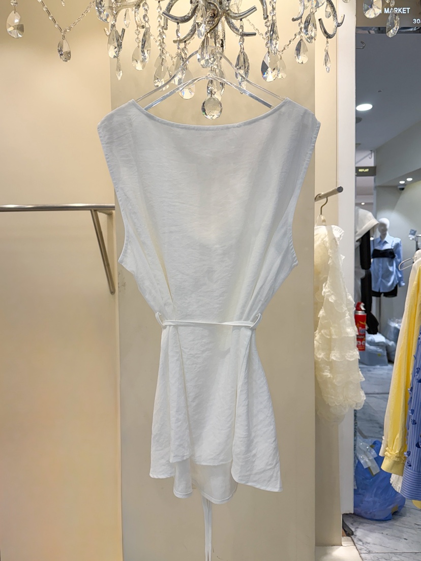 81 MARKET-L韓國直郵實拍女士新品時尚熱賣人氣休閑套裝81 MARKET-L套裝