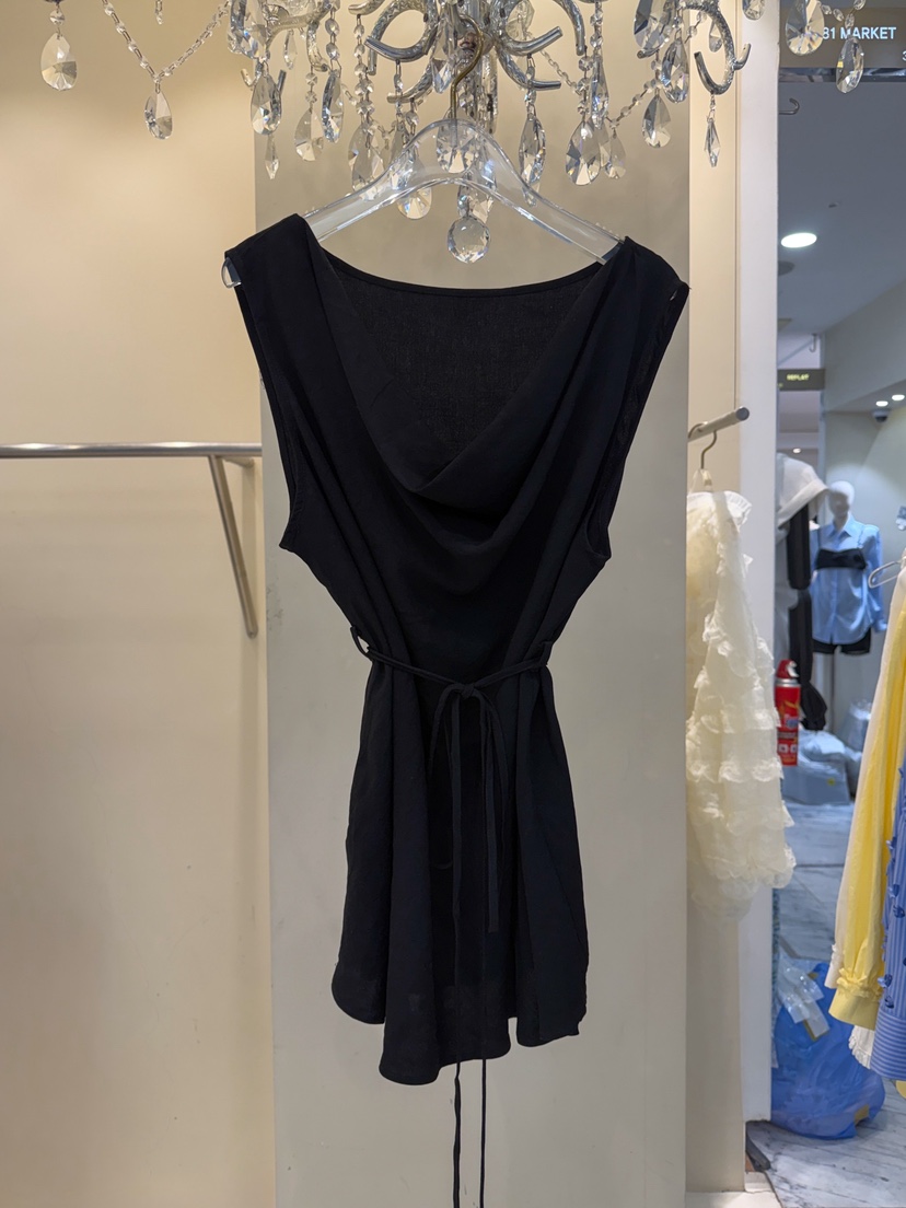 81 MARKET-L韓國直郵實拍女士新品時尚熱賣人氣休閑套裝81 MARKET-L套裝