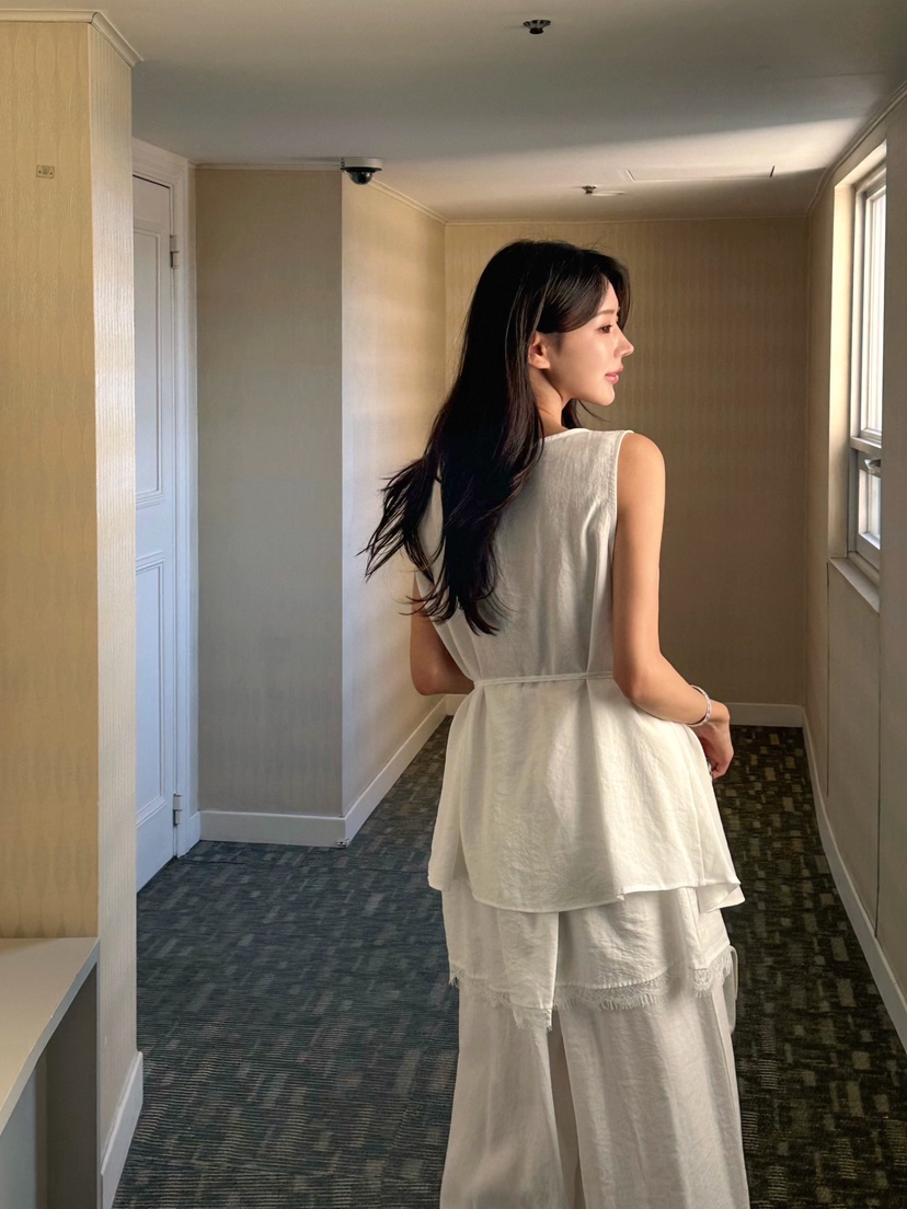 81 MARKET-L韓國直郵實拍女士新品時尚熱賣人氣休閑套裝81 MARKET-L套裝