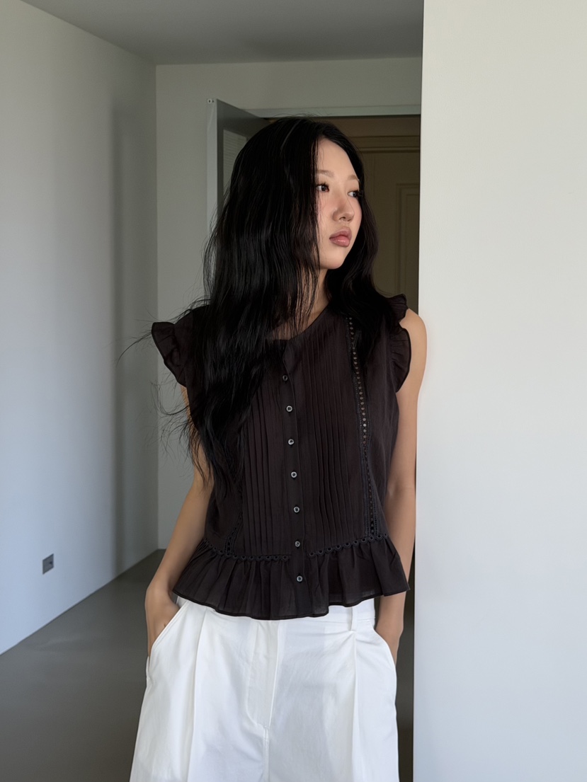 KARE/WEREPIECE韓國直郵女裝新款26夏季熱賣職業襯衫蕾絲衫KARE/WEREPIECE襯衫/蕾絲衫