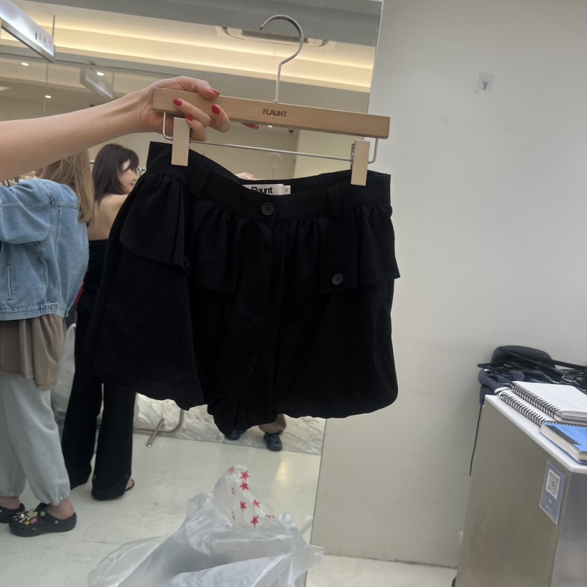FLAUNT韓國東大門直郵女裝新款人氣熱賣休閑時尚短褲口袋FLAUNT短褲圖色2