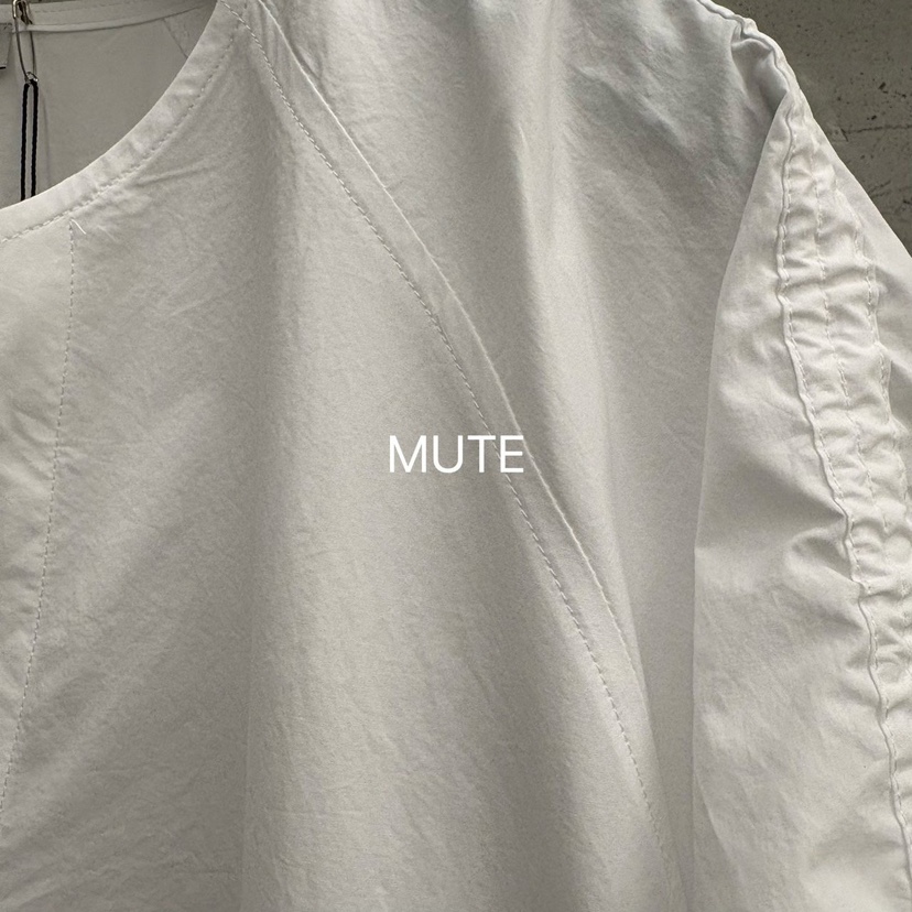 MUTE-P韓國東大門直郵女士新品熱賣職業26夏季人氣連衣裙MUTE連衣裙