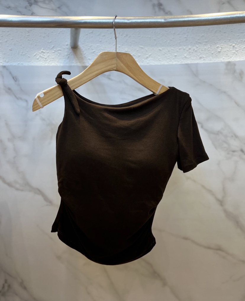 OLIVE TrEE韓國直郵實拍女士新品26春夏休閑職業熱賣T恤OLIVE TrEET恤圖色3棕色