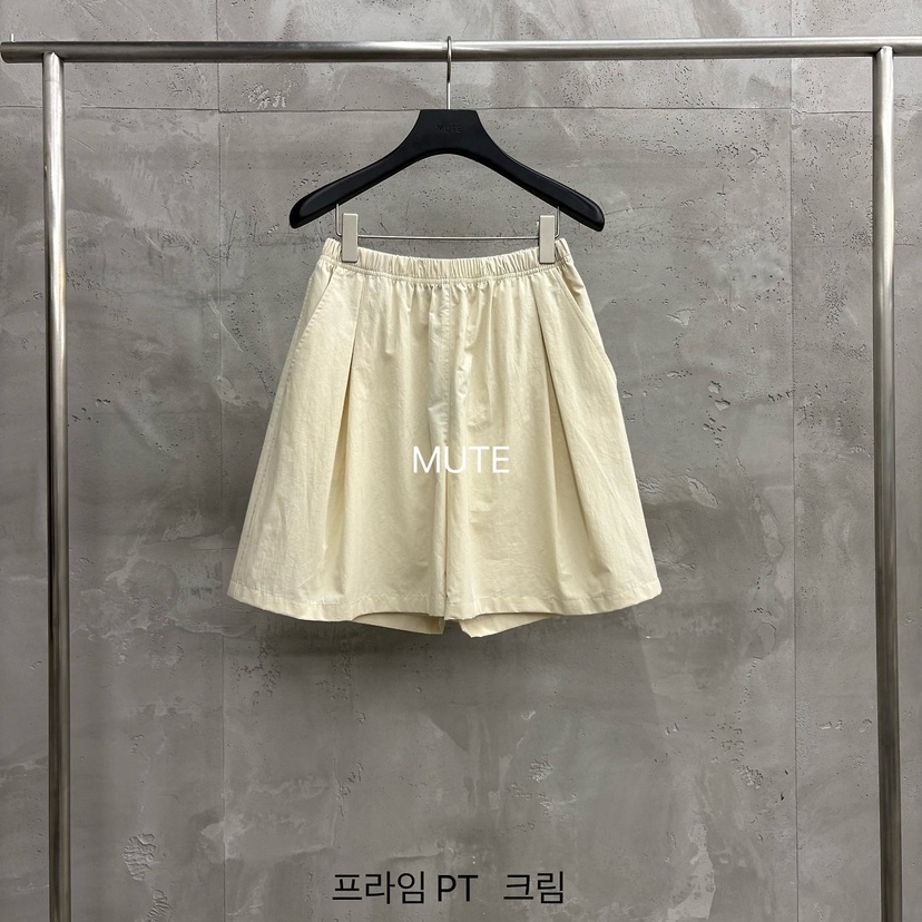 MUTE-P韓國東大門代購女士新款時尚推薦職業人氣休閑短褲MUTE短褲圖色2