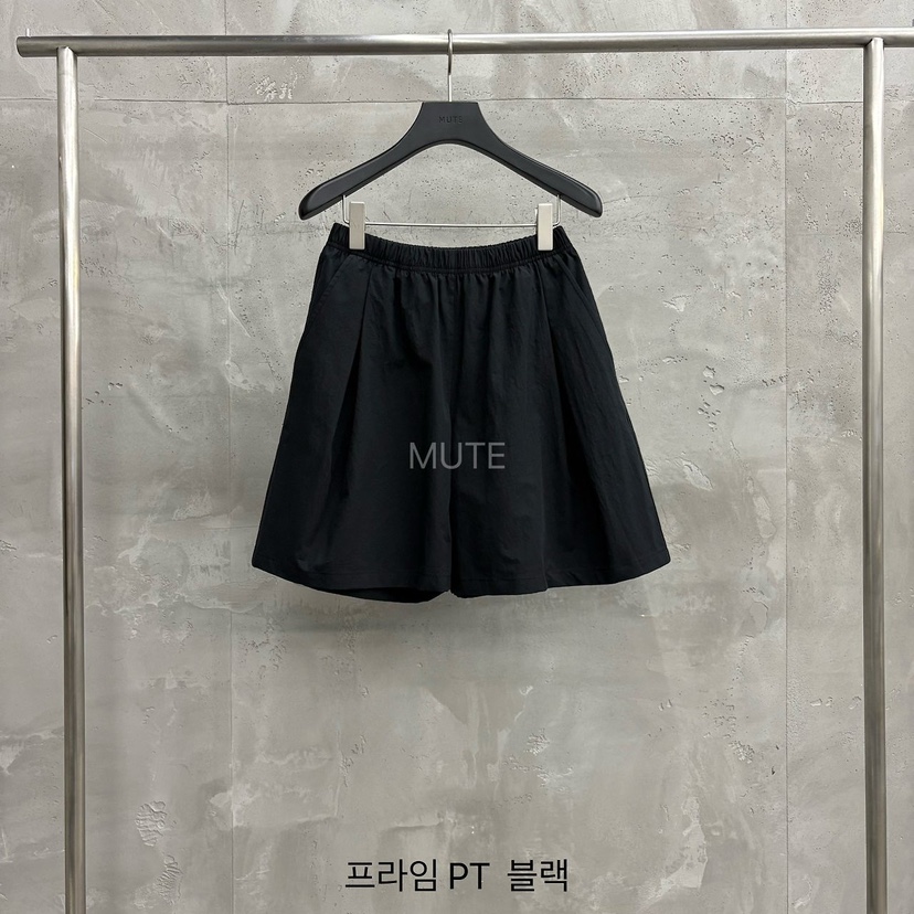 MUTE-P韓國東大門代購女士新款時尚推薦職業人氣休閑短褲MUTE短褲圖色4