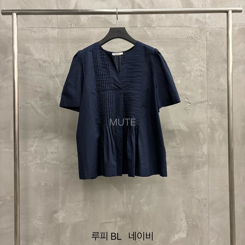 MUTE-P韓國代購女裝新款時尚職業26春夏人氣26夏季襯衫蕾絲衫MUTE襯衫/蕾絲衫圖色3深藍色