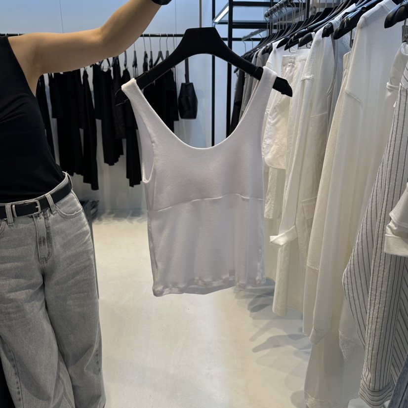 OSOO韓國直郵實拍女裝新品時尚人氣推薦職業26夏季吊帶背心OSOO吊帶/背心