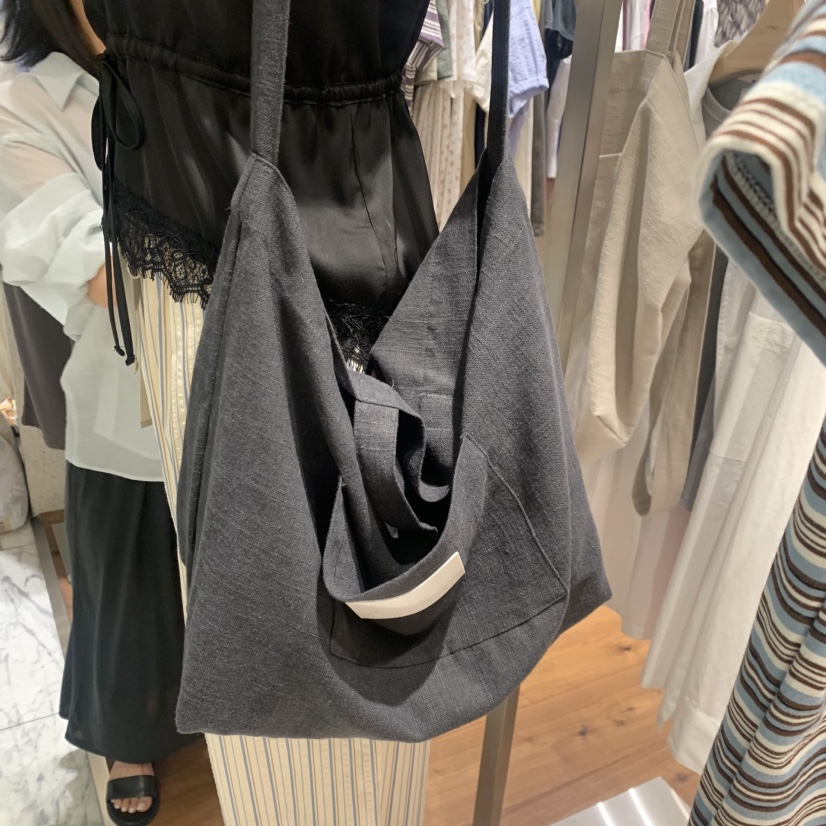 COMELY韓國直郵女裝新款職業熱賣26春夏單肩斜跨包亞麻布COMELY單肩/斜跨包圖色2