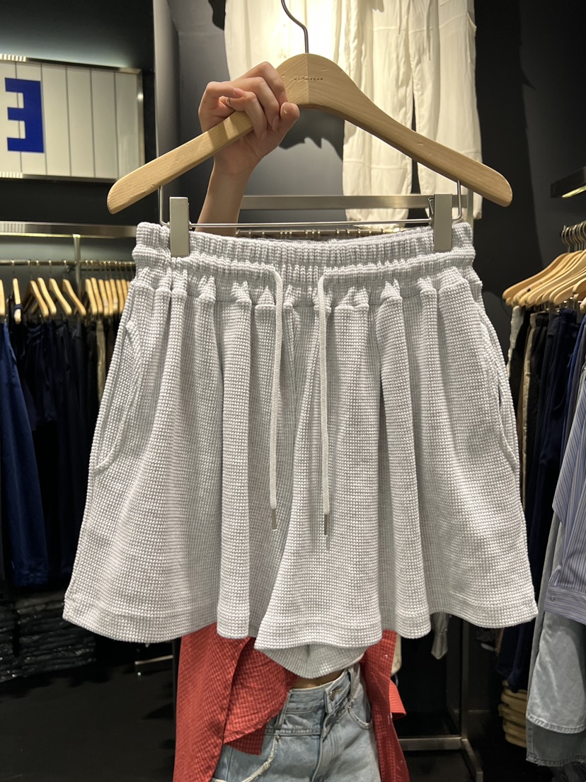 EL BOSQUE韓國東大門代購女裝新品時尚熱賣26春夏職業短褲EL BOSQUE短褲圖色1