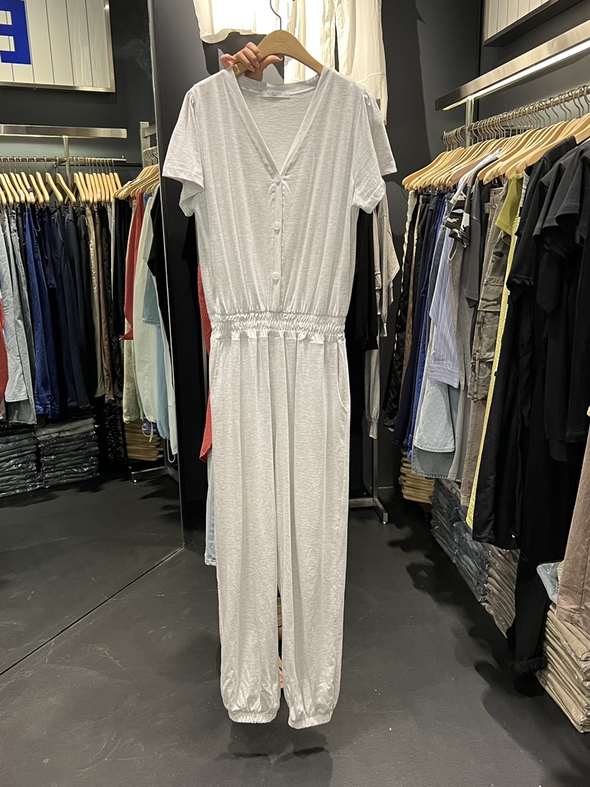 EL BOSQUE韓國東大門代購女士新品熱賣時尚推薦連體褲絲綢EL BOSQUE連體褲圖色1