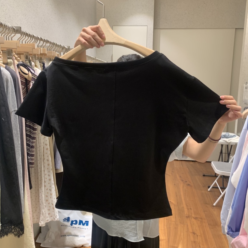 COMELY韓國東大門代購女裝新品26春夏休閑時尚人氣熱賣T恤COMELYT恤