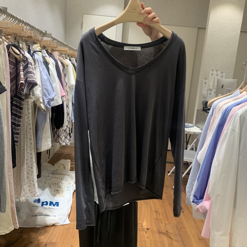 COMELY韓國直郵女裝新品26春夏熱賣時尚26夏季休閑長袖T恤COMELY長袖T恤圖色1