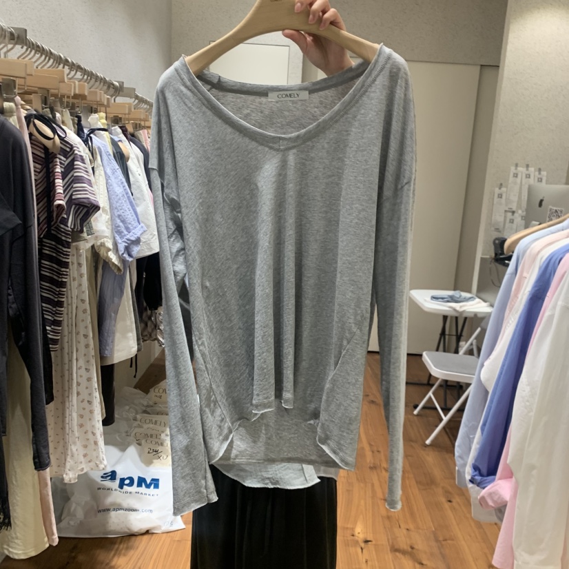 COMELY韓國直郵女裝新品26春夏熱賣時尚26夏季休閑長袖T恤COMELY長袖T恤圖色2
