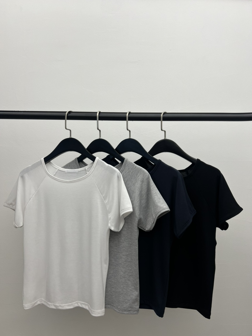 BLACK PIG/BERTO韓國東大門代購女裝新款休閑推薦職業T恤BLACK PIG/BERTOT恤