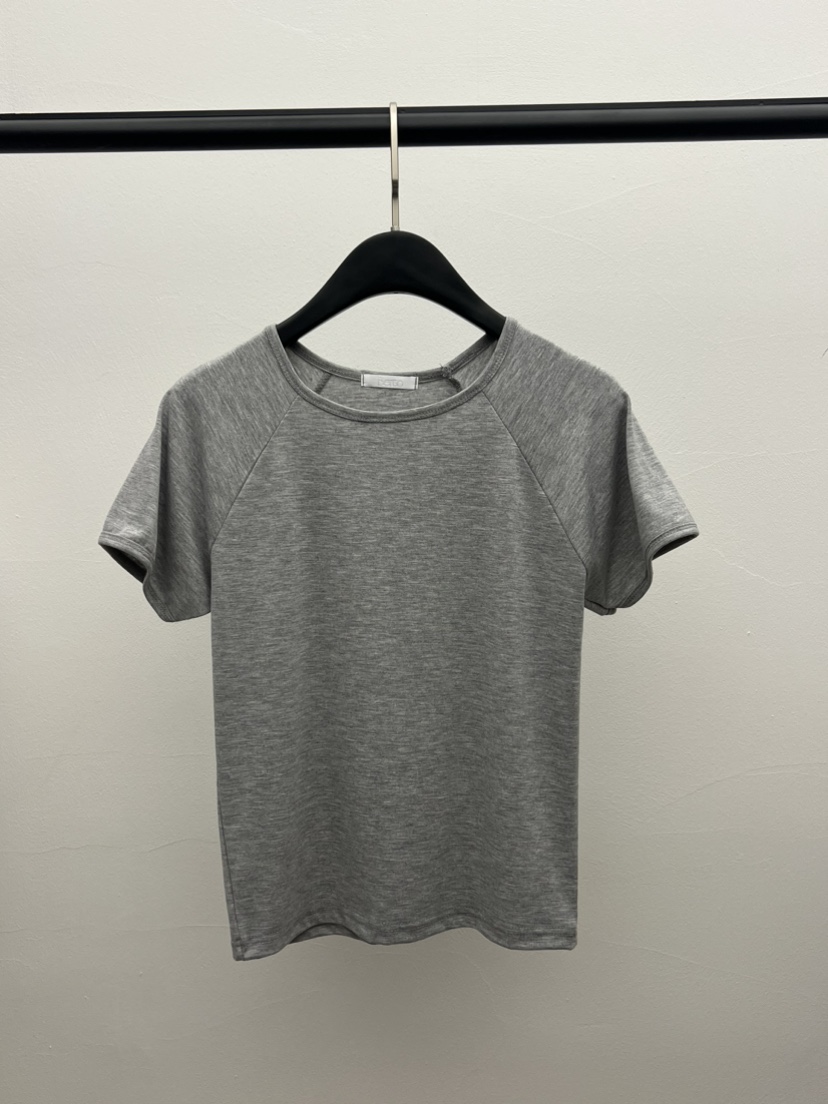 BLACK PIG/BERTO韓國東大門代購女裝新款休閑推薦職業T恤BLACK PIG/BERTOT恤圖色2