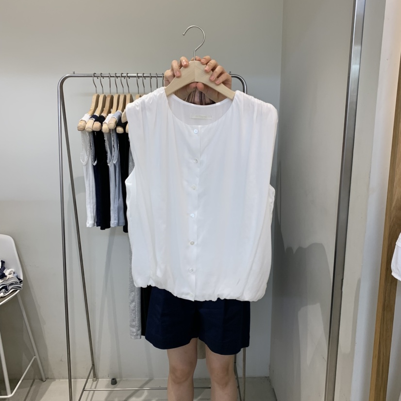 OUTRENE韓國直郵實拍女士新款26夏季時尚26春夏推薦吊帶背心OUTRENE吊帶/背心圖色1