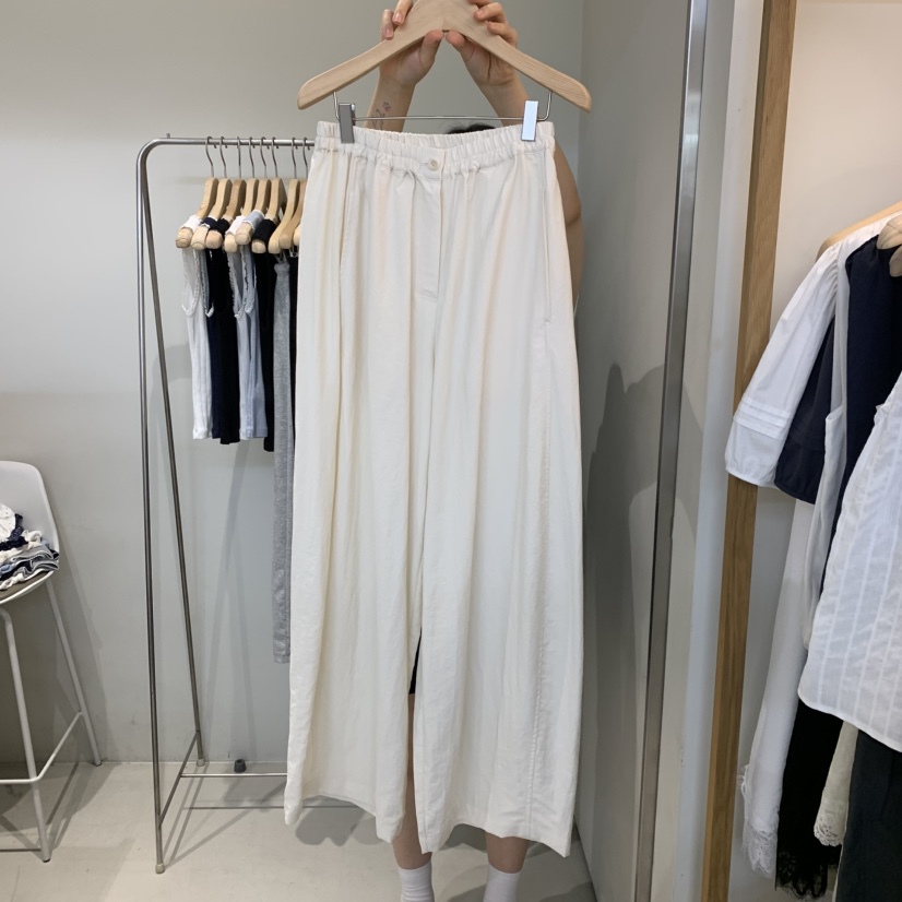 OUTRENE韓國直郵實拍女士新品熱賣推薦人氣26夏季休閑休閑褲OUTRENE休閑褲圖色1