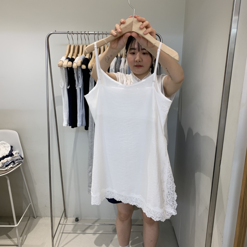 OUTRENE韓國直郵女裝新款26夏季推薦26春夏人氣時尚連衣裙OUTRENE連衣裙