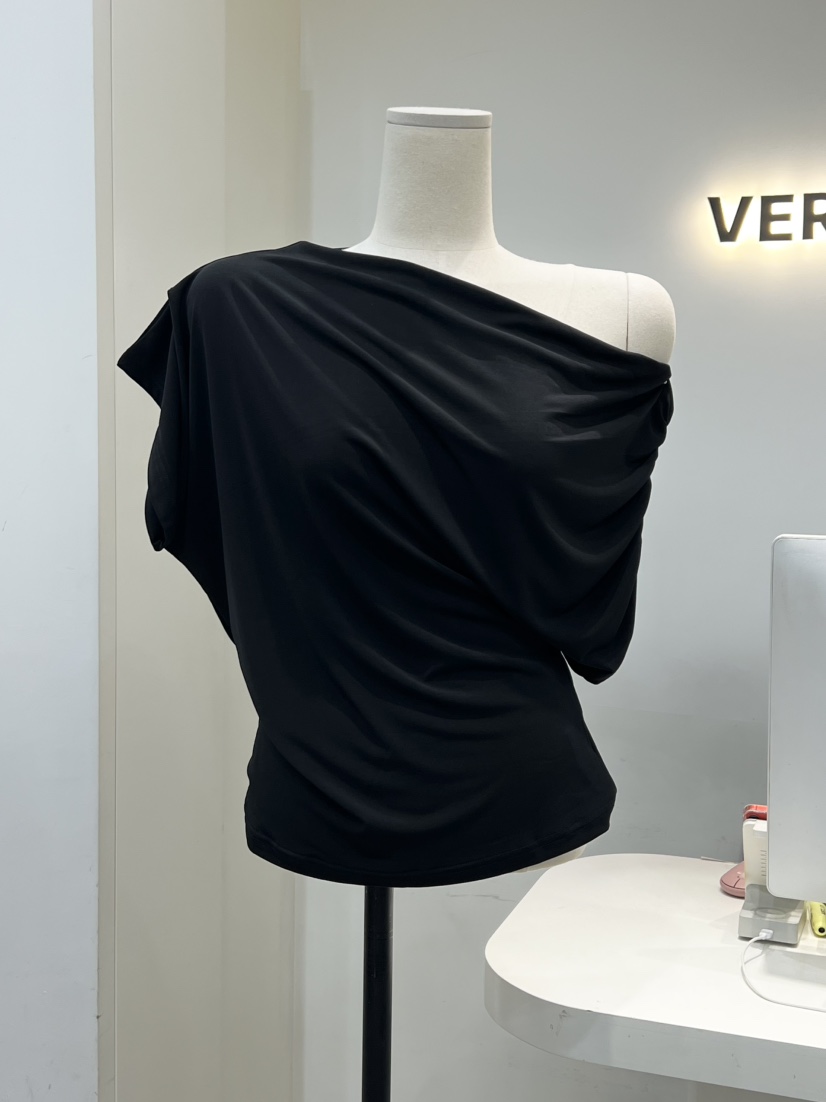VERNI韓國東大門代購女士新品26春夏熱賣時尚26夏季T恤不對稱VERNIT恤圖色2