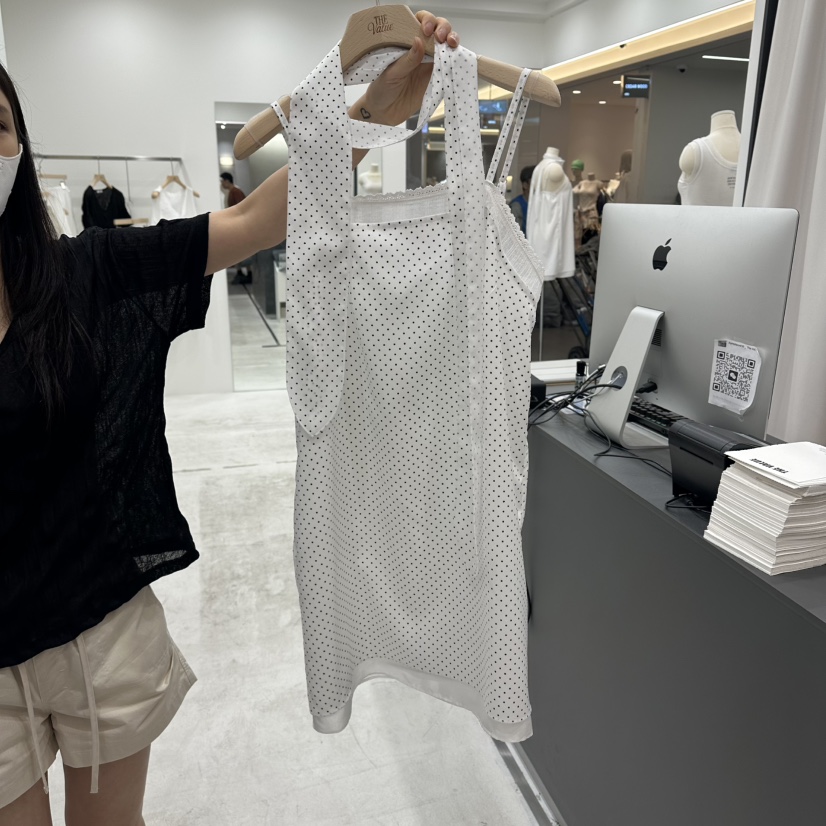 THE VALUE韓國直郵女裝新品熱賣推薦人氣時尚連衣裙含圍巾THE VALUE連衣裙圖色1