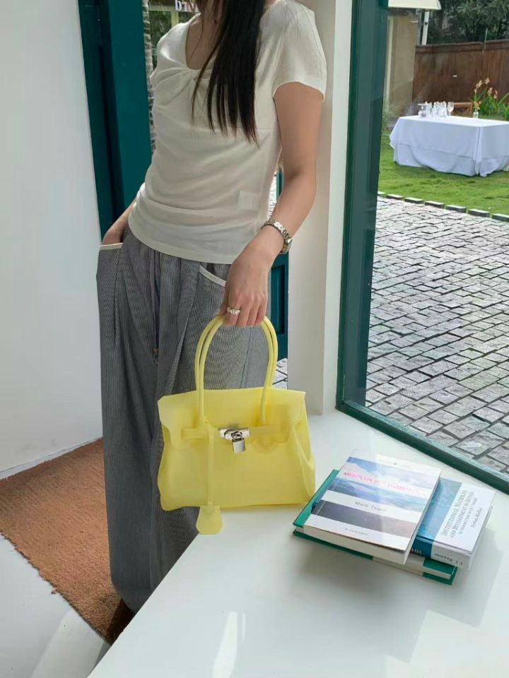 TROUVAILLE韓國代購女士新品休閑人氣推薦26夏季職業手提包TROUVAILLE手提包