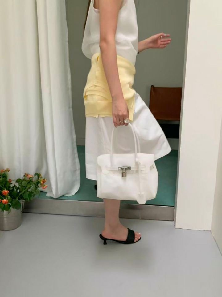 TROUVAILLE韓國代購女士新品休閑人氣推薦26夏季職業手提包TROUVAILLE手提包圖色3