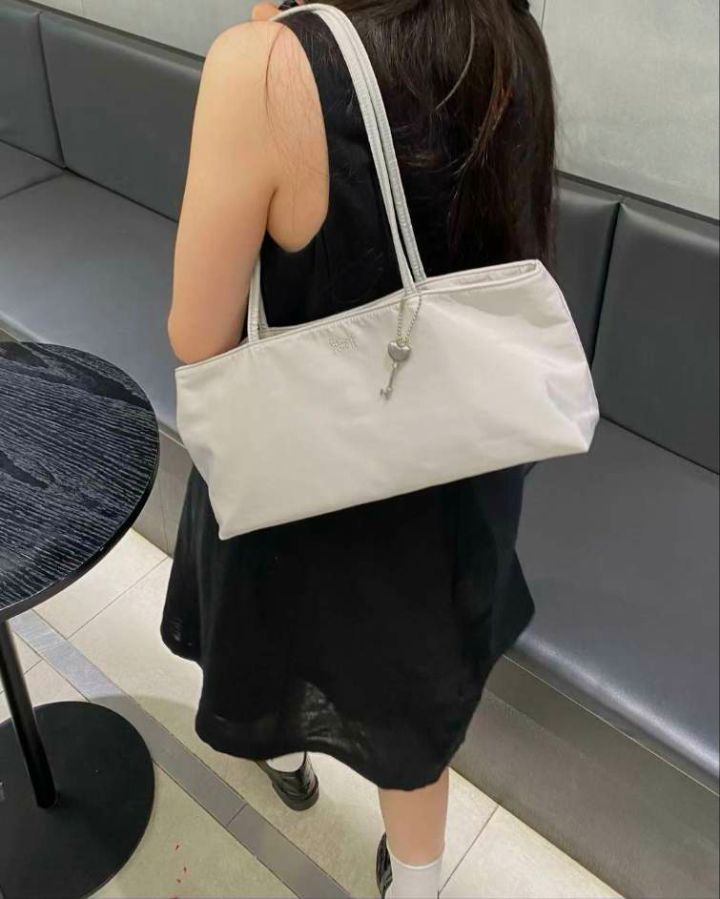 TROUVAILLE韓國東大門直郵女裝新品休閑單肩斜跨包含飾品TROUVAILLE單肩/斜跨包