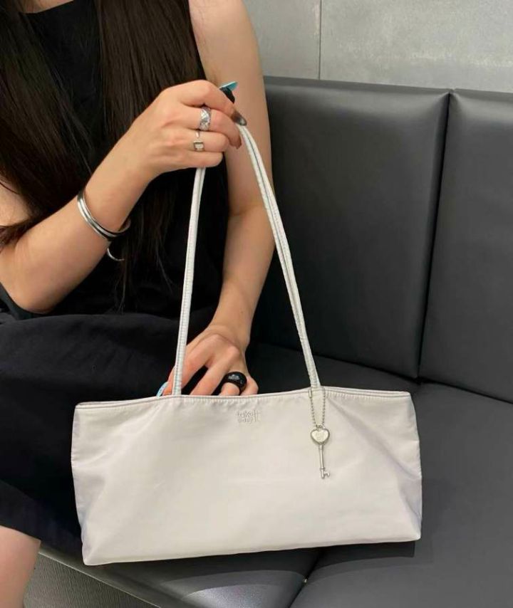TROUVAILLE韓國東大門直郵女裝新品休閑單肩斜跨包含飾品TROUVAILLE單肩/斜跨包圖色3