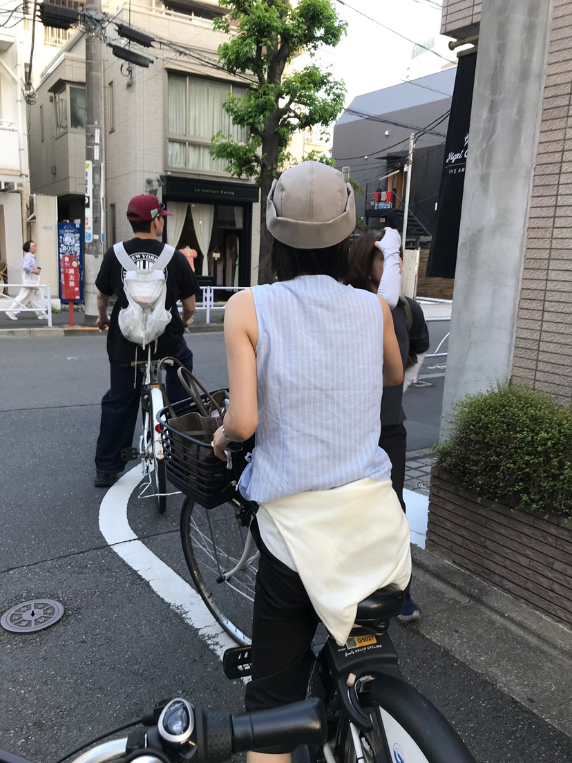 ESCHER韓國東大門代購女裝新品熱賣時尚26春夏襯衫蕾絲衫ESCHER襯衫/蕾絲衫