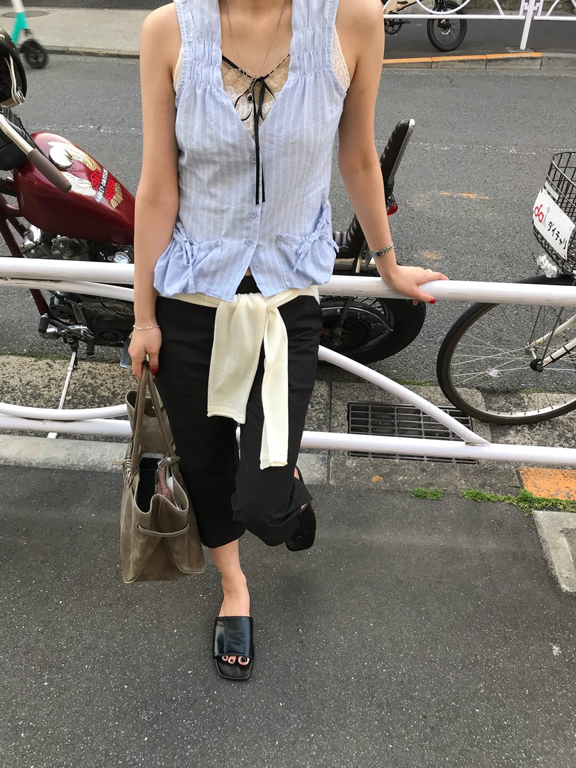 ESCHER韓國東大門代購女裝新品熱賣時尚26春夏襯衫蕾絲衫ESCHER襯衫/蕾絲衫