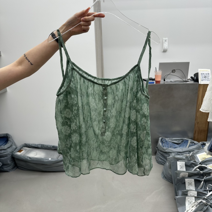 ENHANCE韓國代購女士新品時尚26春夏休閑襯衫蕾絲衫不含項鏈ENHANCE/HOPESMORE襯衫/蕾絲衫圖色2