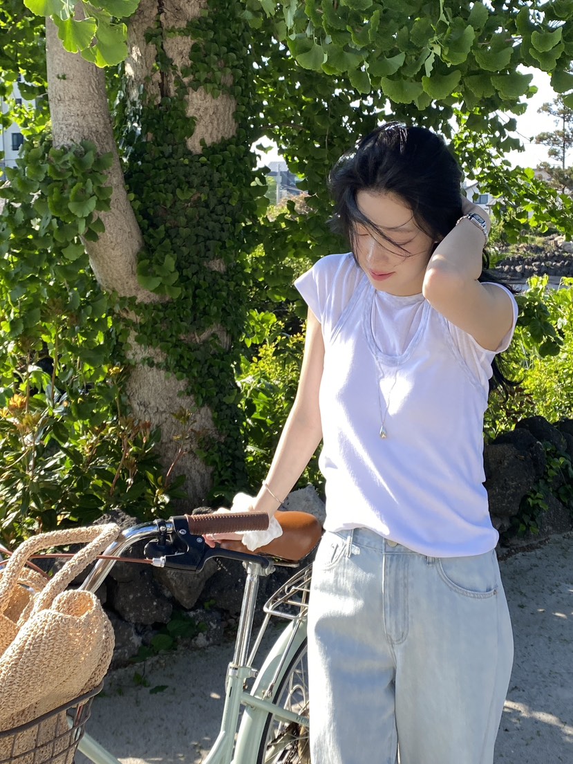 ERUME韓國直郵實拍女裝新品26夏季時尚26春夏職業人氣T恤ERUMET恤