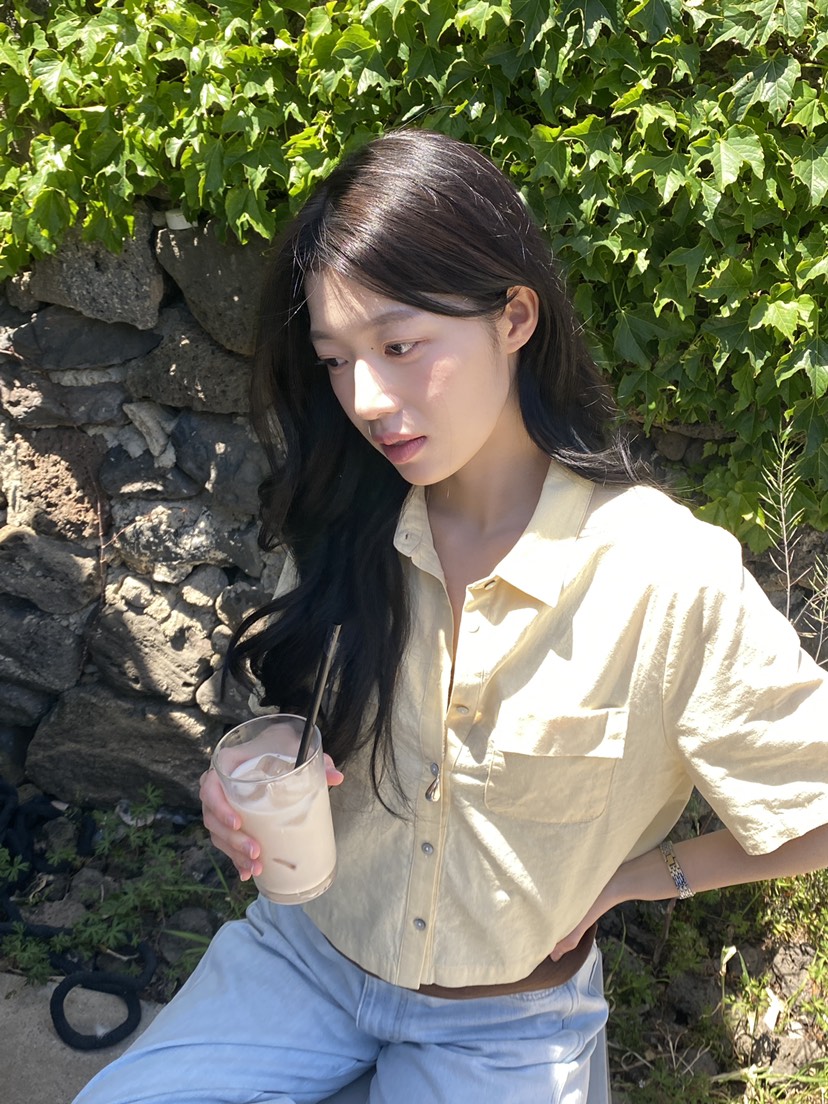 ERUME韓國直郵女士新款26夏季26春夏休閑人氣推薦襯衫蕾絲衫ERUME襯衫/蕾絲衫
