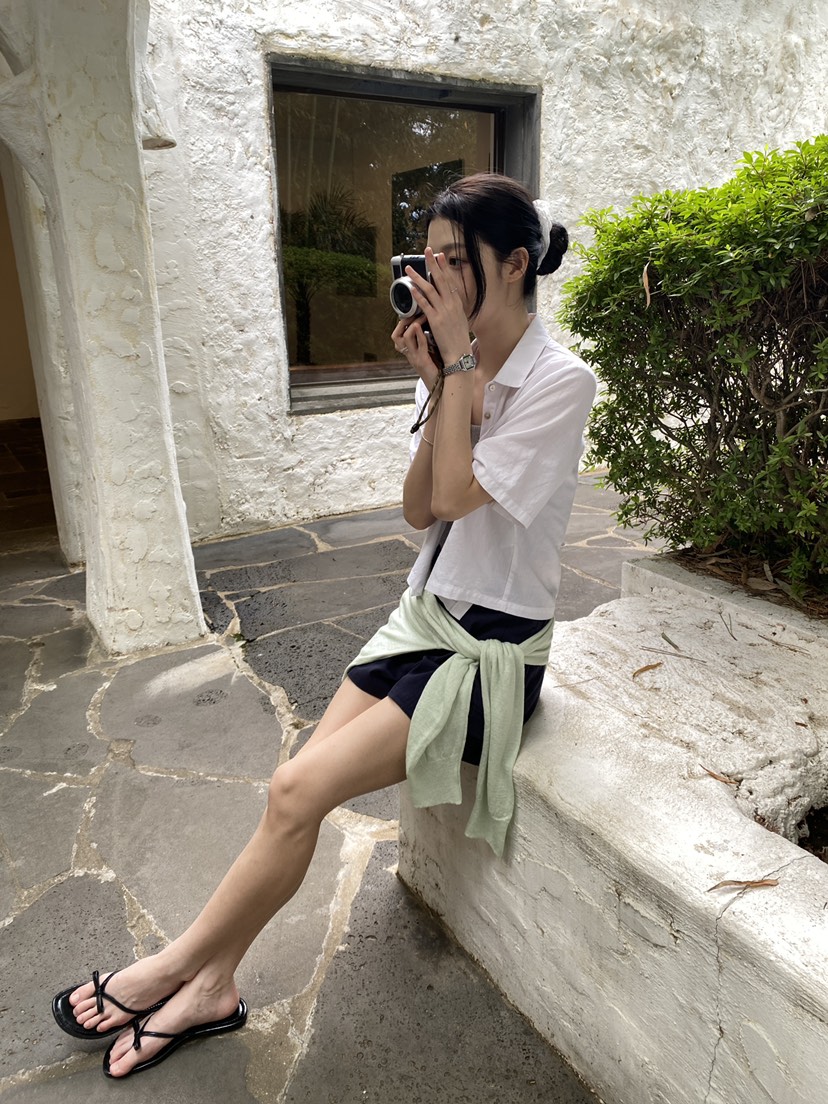 ERUME韓國直郵女士新款26夏季26春夏休閑人氣推薦襯衫蕾絲衫ERUME襯衫/蕾絲衫