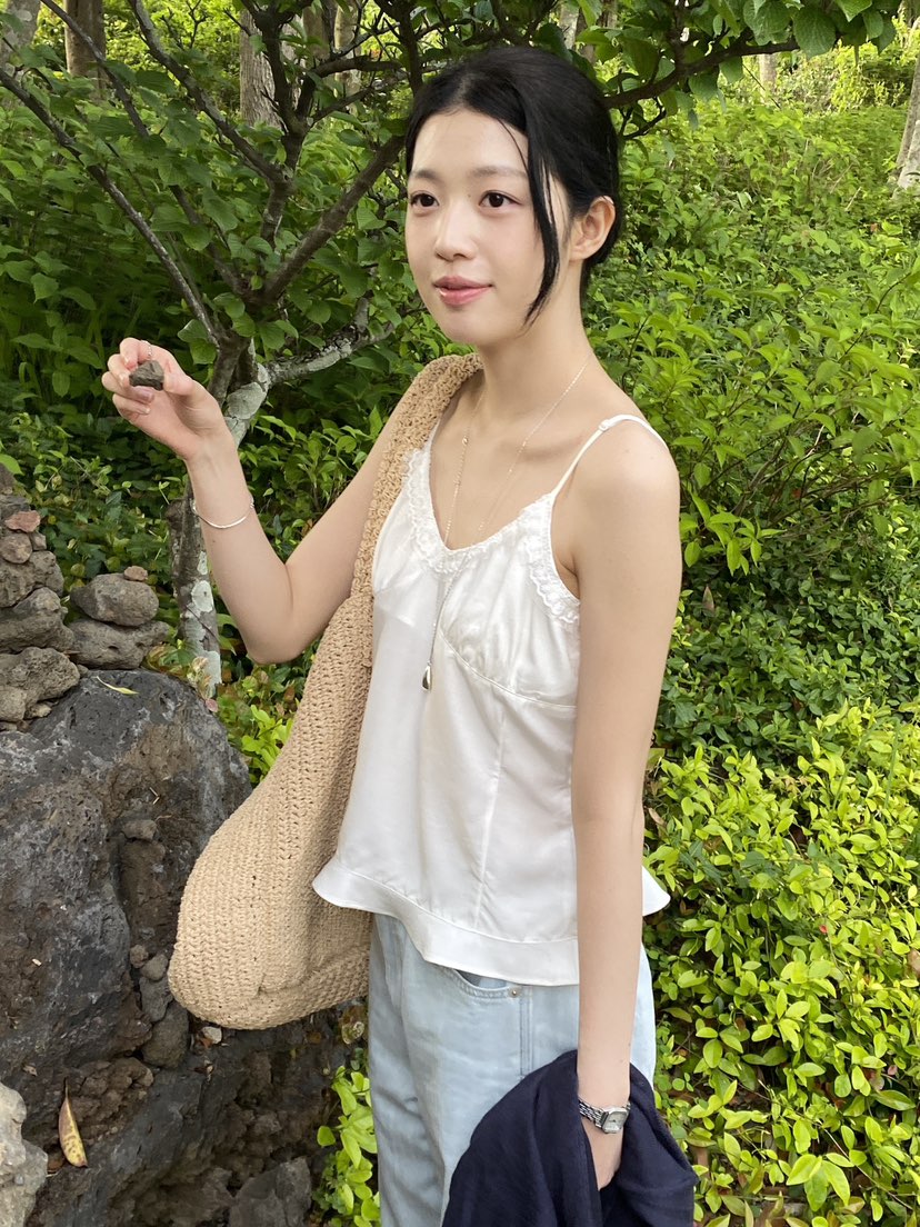 ERUME東大門實拍韓國女士新品推薦26夏季26春夏時尚吊帶背心ERUME吊帶/背心