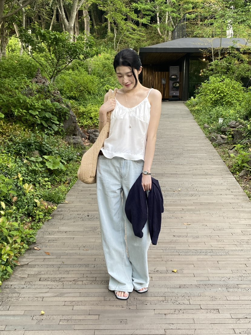 ERUME東大門實拍韓國女士新品推薦26夏季26春夏時尚吊帶背心ERUME吊帶/背心