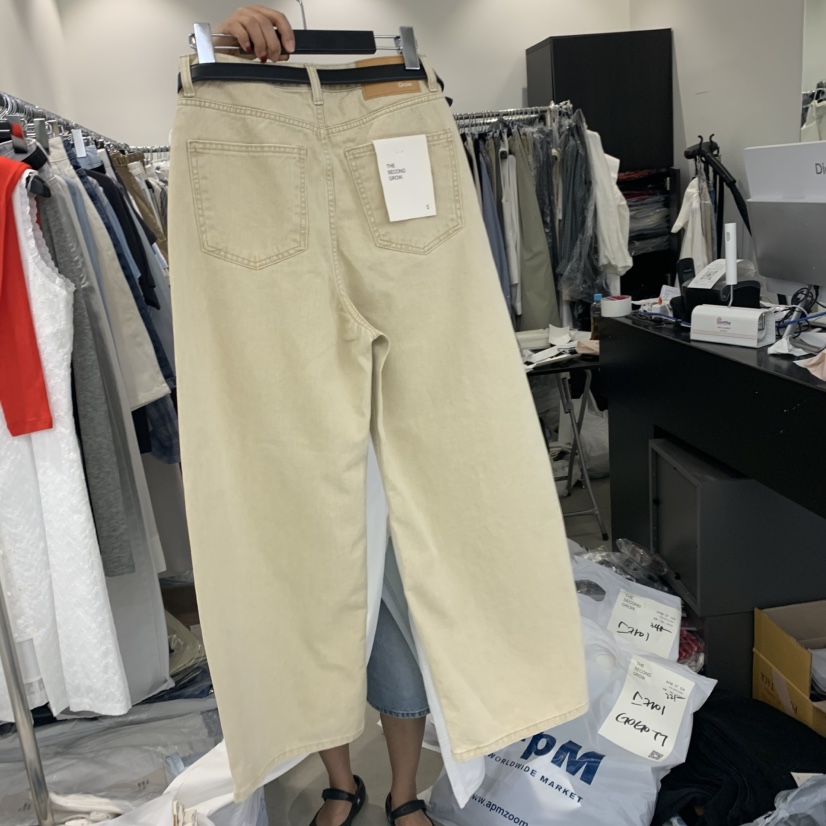 THE SECOND GROW韓國直郵女裝新款人氣熱賣牛仔褲不含腰帶THE SECOND GROW牛仔褲