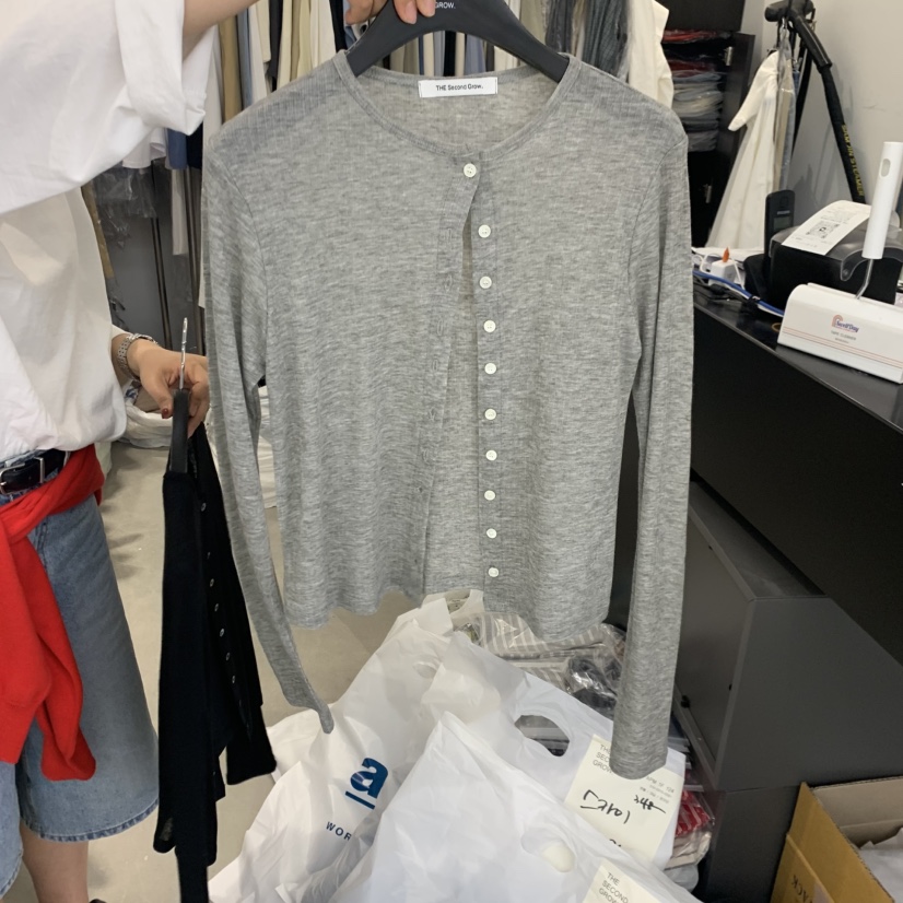 THE SECOND GROW韓國東大門直郵女裝新品26夏季長袖T恤不含內搭開衫羅紋THE SECOND GROW長袖T恤圖色3