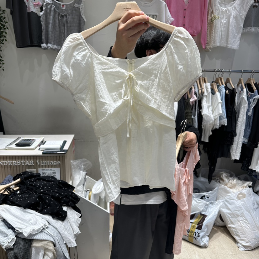 UNDERSTAR_VINTAGE韓國東大門直郵女裝新品熱賣襯衫蕾絲衫泡泡袖歐根紗UNDERSTAR_VINTAGE襯衫/蕾絲衫圖色1