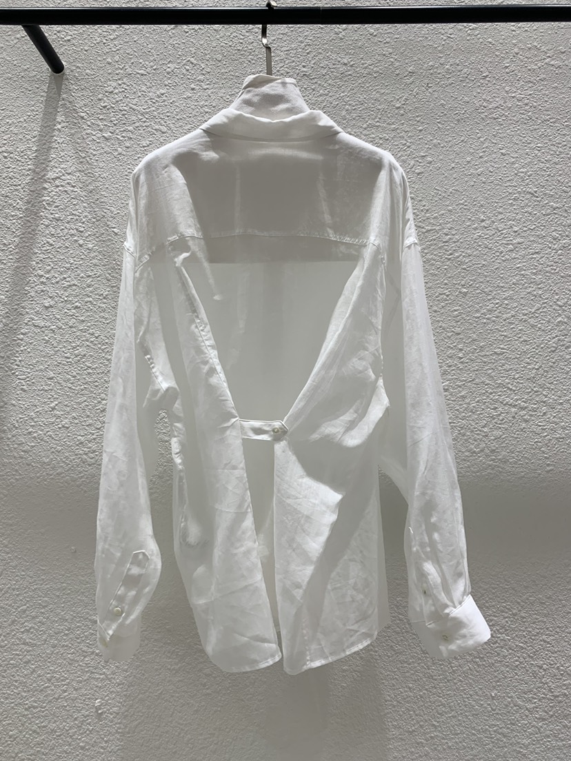 LUCY SALON韓國直郵實拍女裝新款熱賣襯衫蕾絲衫亞麻紐扣LUCY SALON襯衫/蕾絲衫